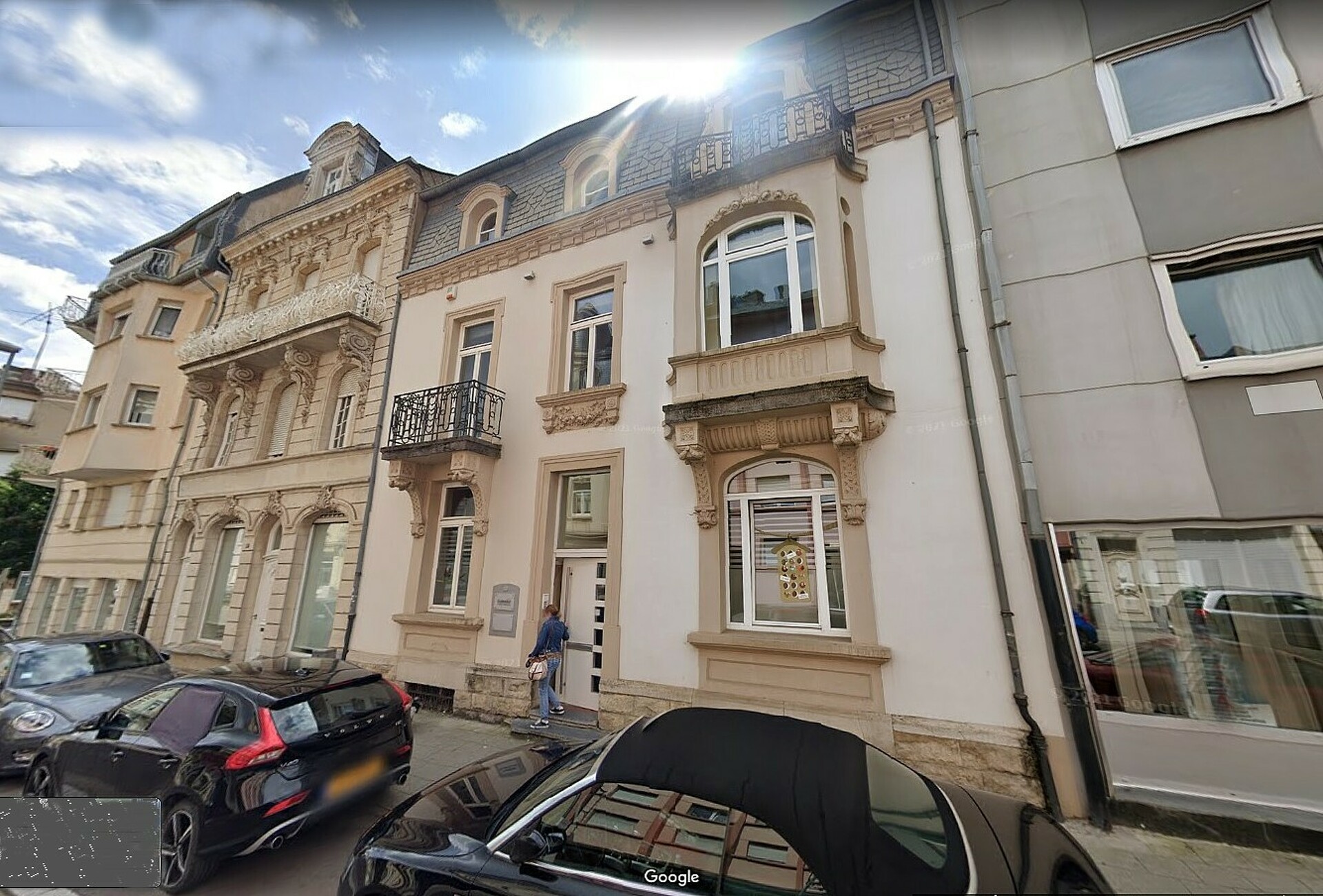 Image 1