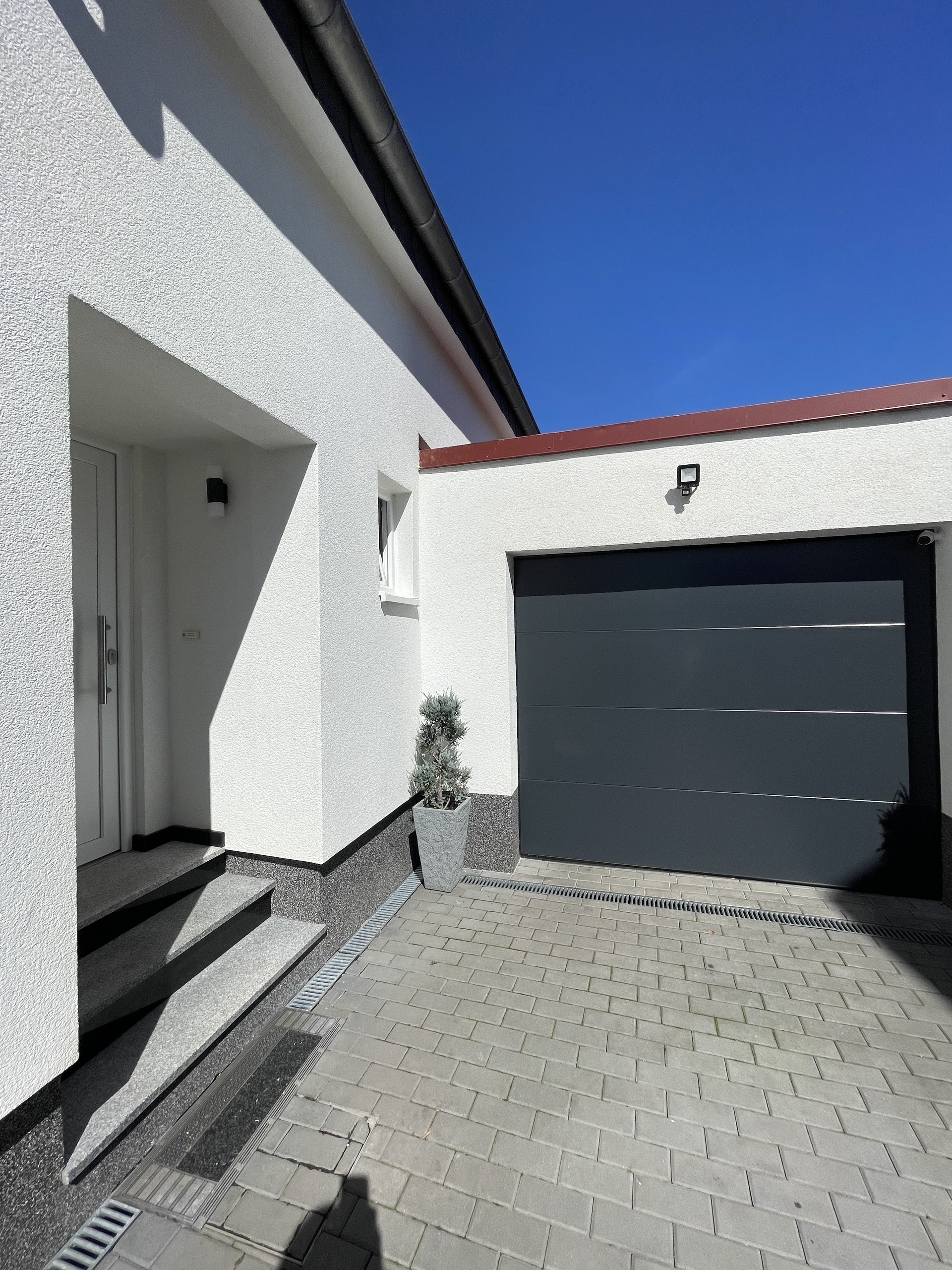 Image 8