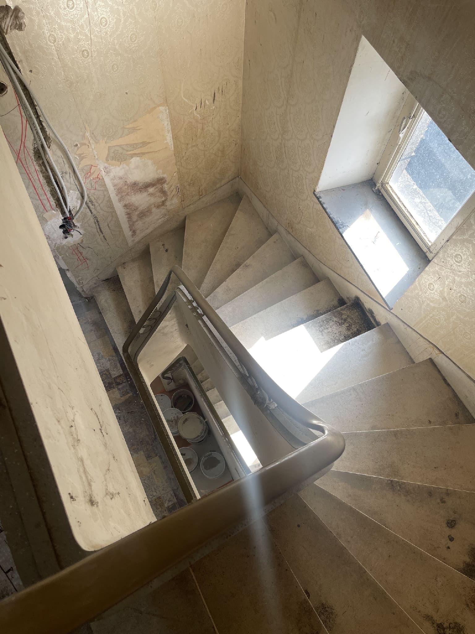Image 10
